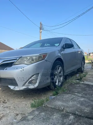 Toyota Camry 2014 Silver