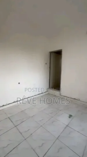1bdrm Apartment in Shomolu / Shomolu for rent