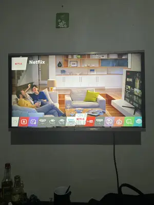 Lg 32-Inch Smart Tv – Netflix, Youtube Prime Video