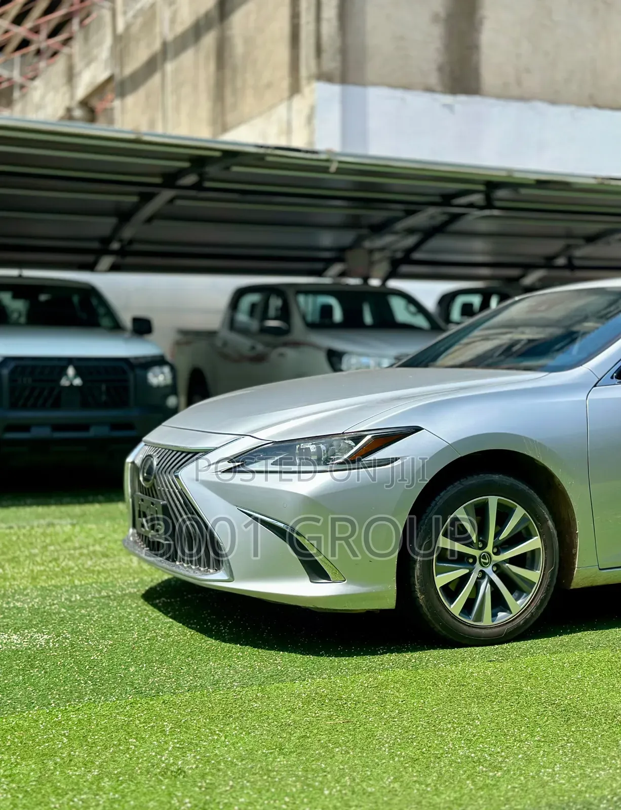 Lexus ES 2019 Silver