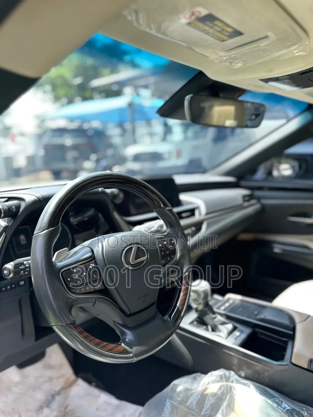 Lexus ES 2019 Silver