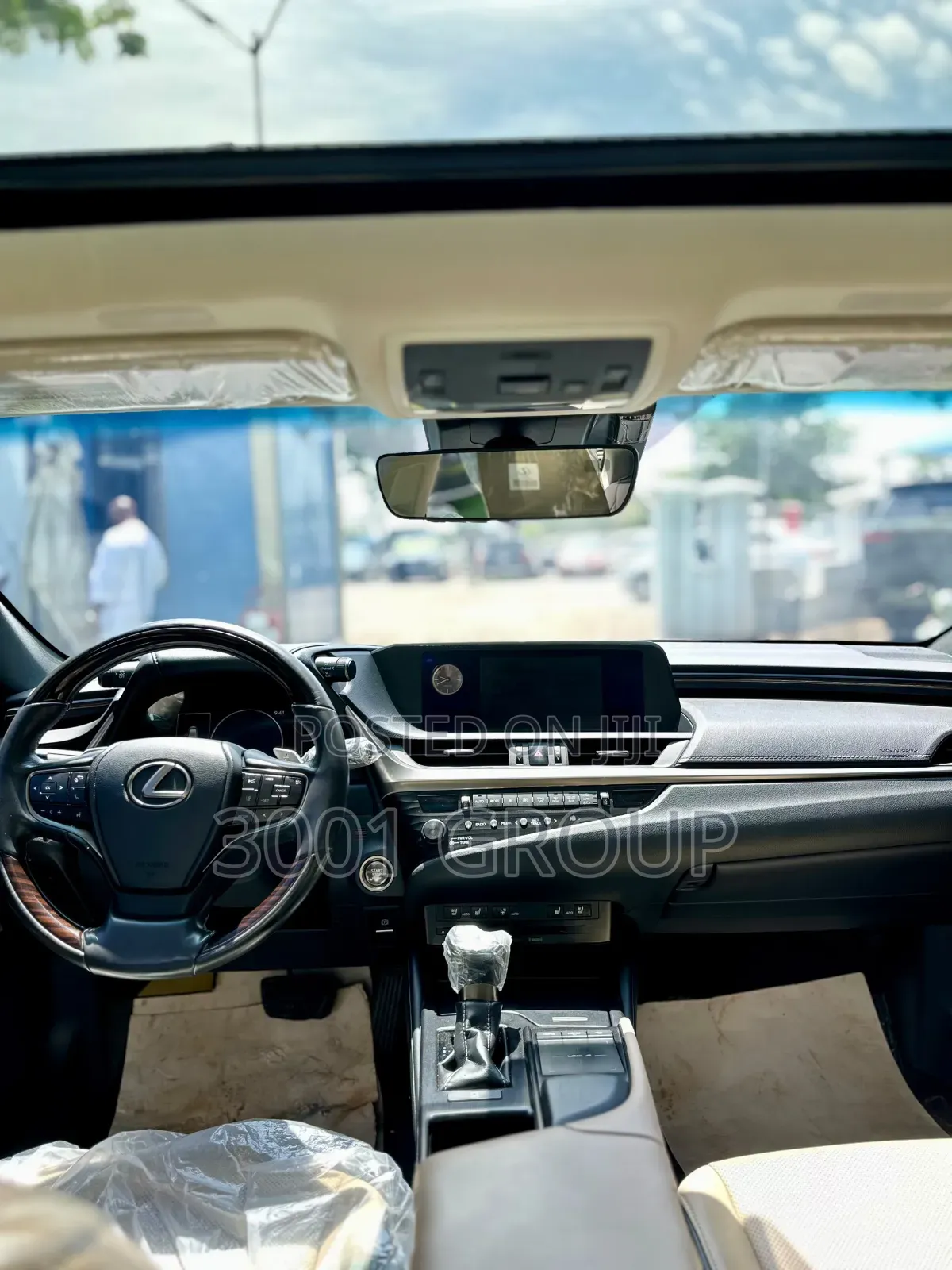 Lexus ES 2019 Silver