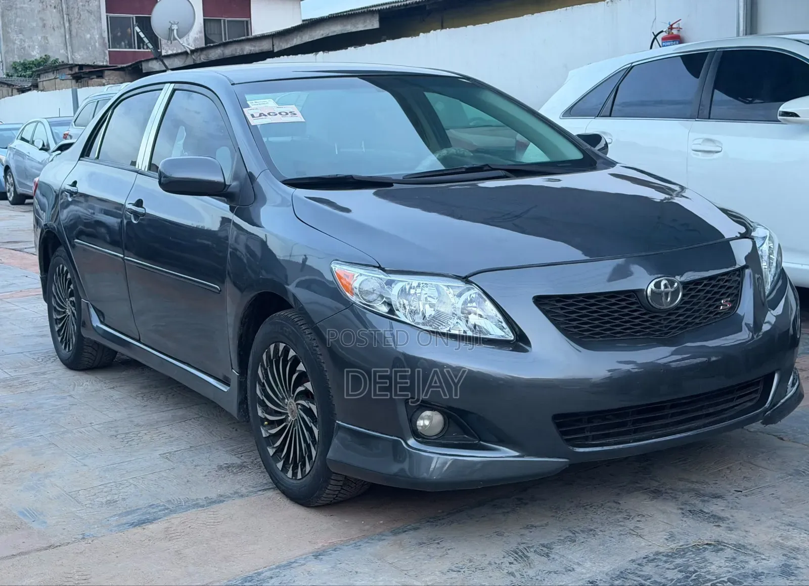 Toyota Corolla 2011 Green