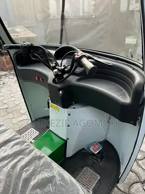 New Tricycle 2025 White