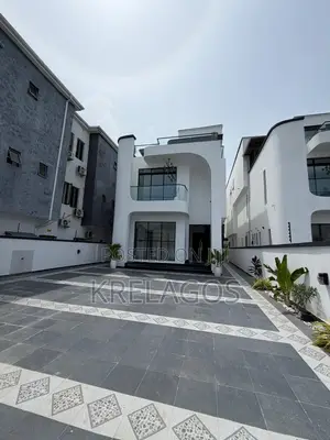 5bdrm Duplex in Ikate for sale