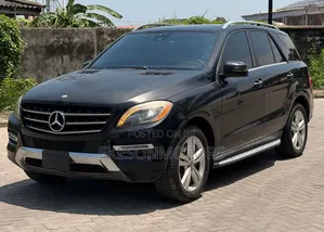 Mercedes-Benz M Class ML350 4MATIC 4dr SUV AWD (3.5L 6cyl 7A) 2015 Black