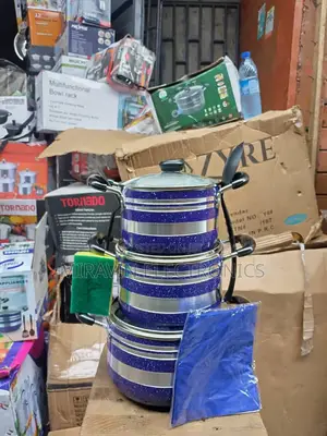 18,20,22cm SMP With Apron and Silicone Spoon