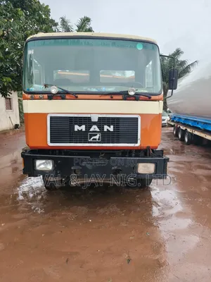 Man Diesel 10 Tyres Tipper Truck - Nigerian Use