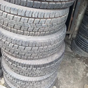 285/70/19.5 Michelin Tire Tukumbo