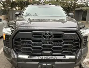 Toyota Tundra Limited CrewMax 6.5' Bed 2024 Black