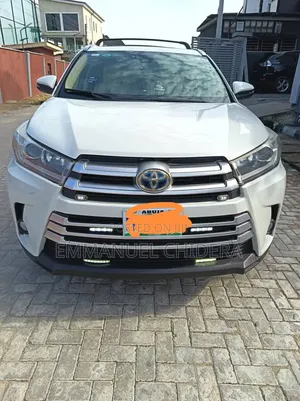 Toyota Highlander Limited 4dr SUV AWD (3.5L 6cyl 6A) 2015 White