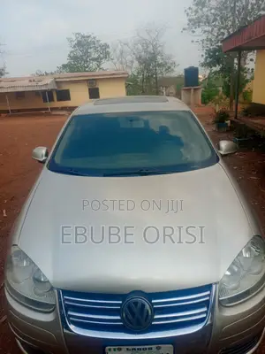 Volkswagen Jetta 2.5 2007 Gold