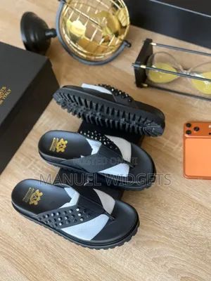 Aristocrats Leather Pam — Premium Quality