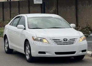 Toyota Camry LE 4dr Sedan (2.4L 4cyl 5A) 2008 White