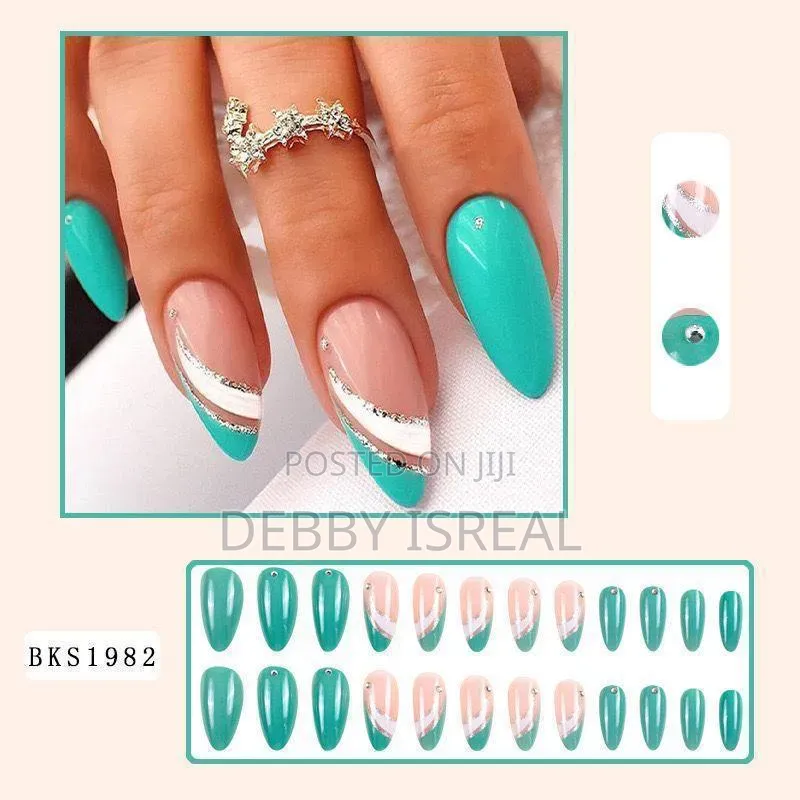 Press-on Nails