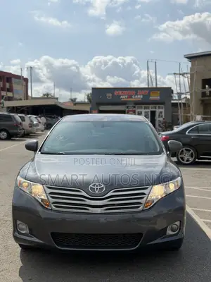 Toyota Venza V6 2012 Gray