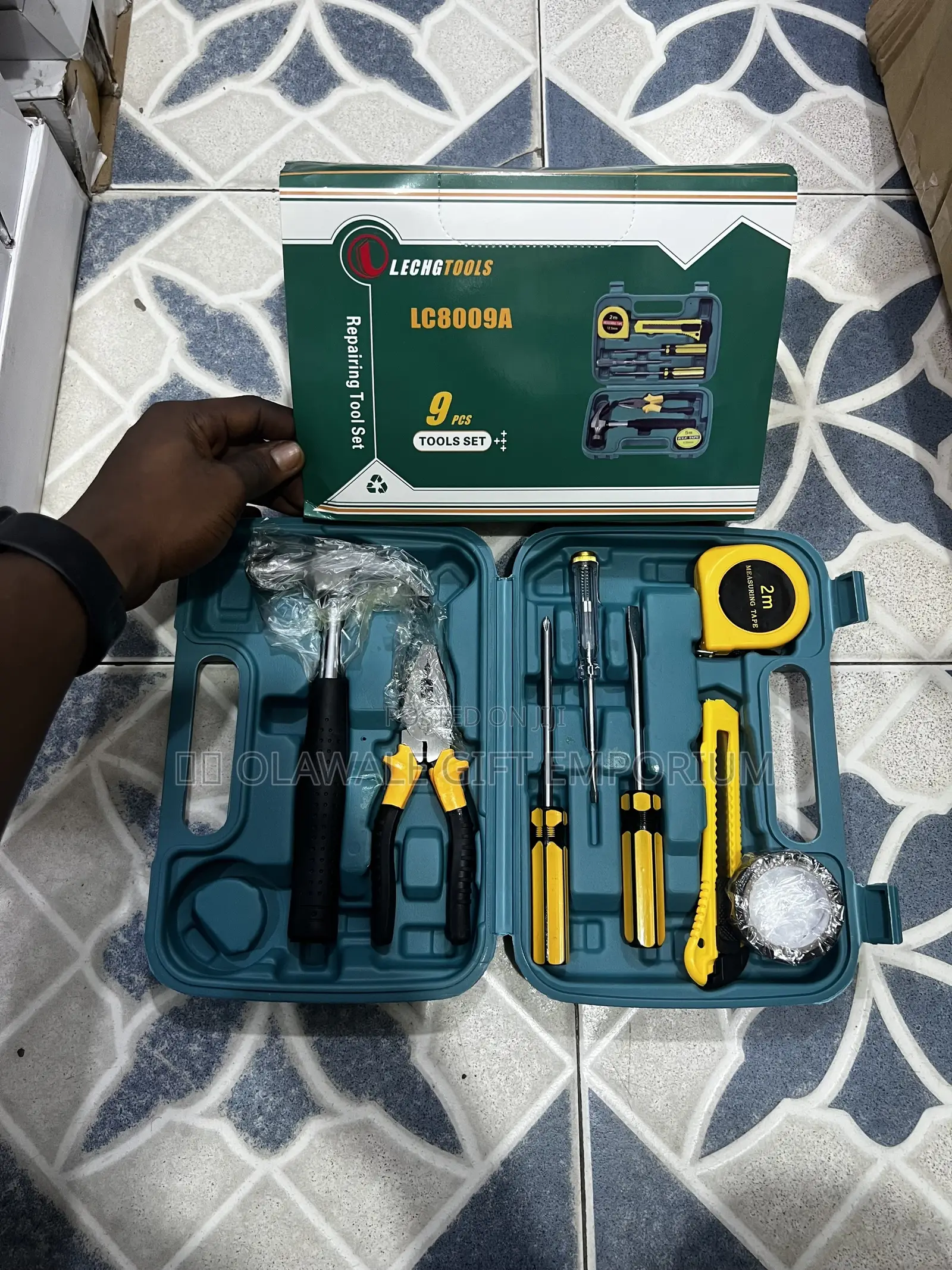 Repairing Tool
