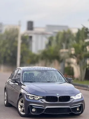 BMW 3 Series 328i RWD 2013 Gray