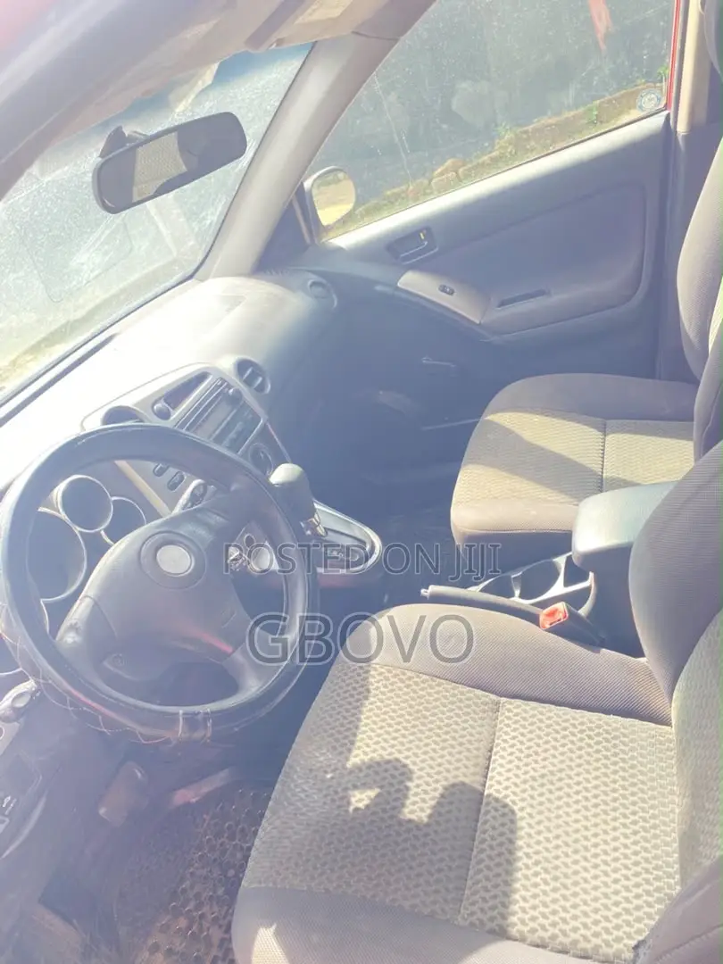Toyota Matrix 2006 Red