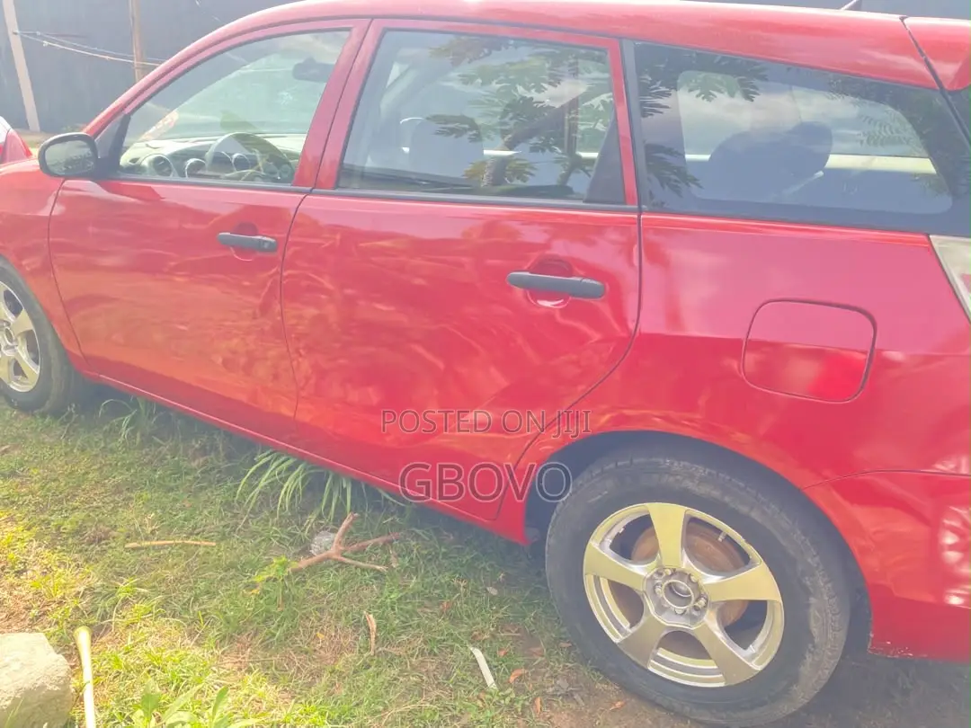 Toyota Matrix 2006 Red