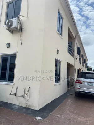 2bdrm Apartment in Mobil Road, Ilaje / Lekki for rent
