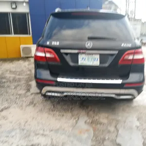 Mercedes-Benz M Class 2011 Black
