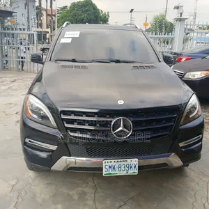 Mercedes-Benz M Class 2011 Black