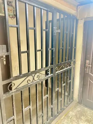 Mini Flat in Chevy View, Chevron for rent