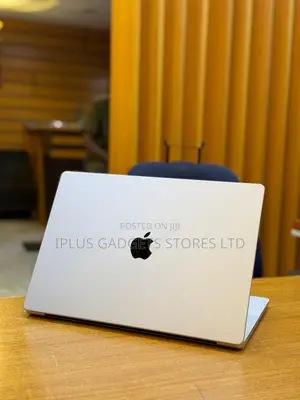 Laptop Apple MacBook Pro 2021 M1 16GB Apple M1 Pro SSD 512GB