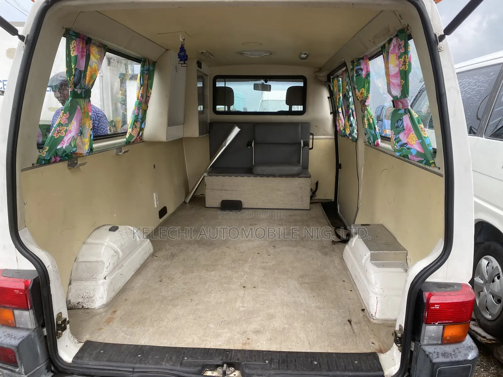 Volkswagen Transporter 2004 White