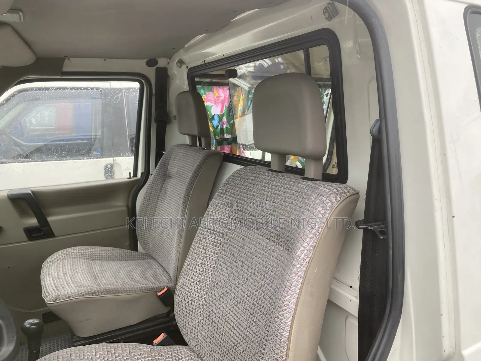 Volkswagen Transporter 2004 White