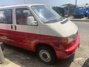 Volkswagen Transporter 2005 White
