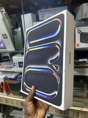 New Apple iPad Pro 13 (2025) 256 GB Black