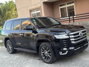 Toyota Land Cruiser 4.6 V8 VX-R 2012 Black
