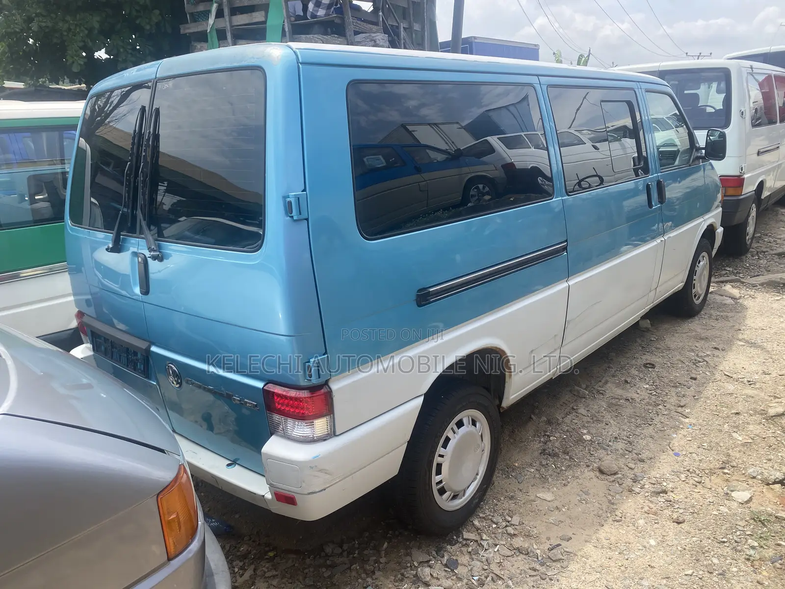 Volkswagen Transporter 2005 Blue
