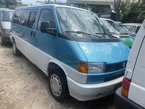 Volkswagen Transporter 2005 Blue