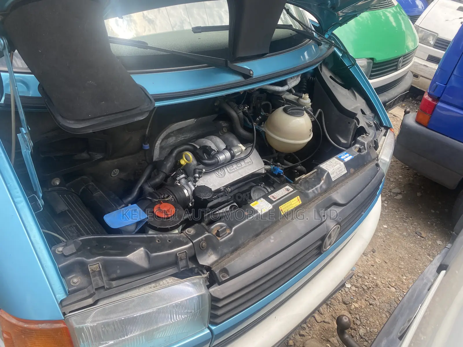 Volkswagen Transporter 2005 Blue