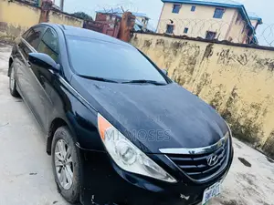 Hyundai Sonata 2013 Black