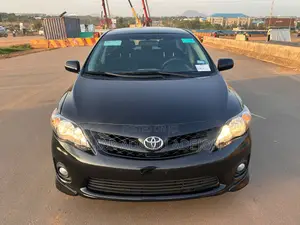 Toyota Corolla 2011 Black