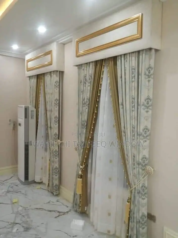 Cautain and Accessories