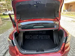 Toyota Yaris iA 1.5 FWD 2016 Red