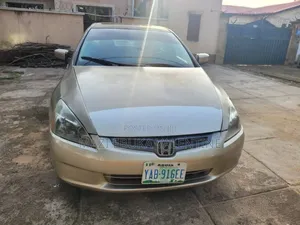 Honda Accord 2005 White
