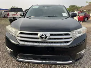 Toyota Highlander 2014 Black