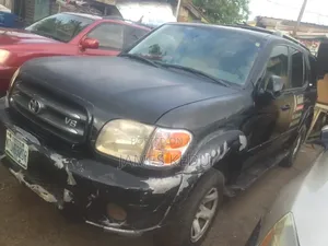 Toyota Sequoia 2005 Black