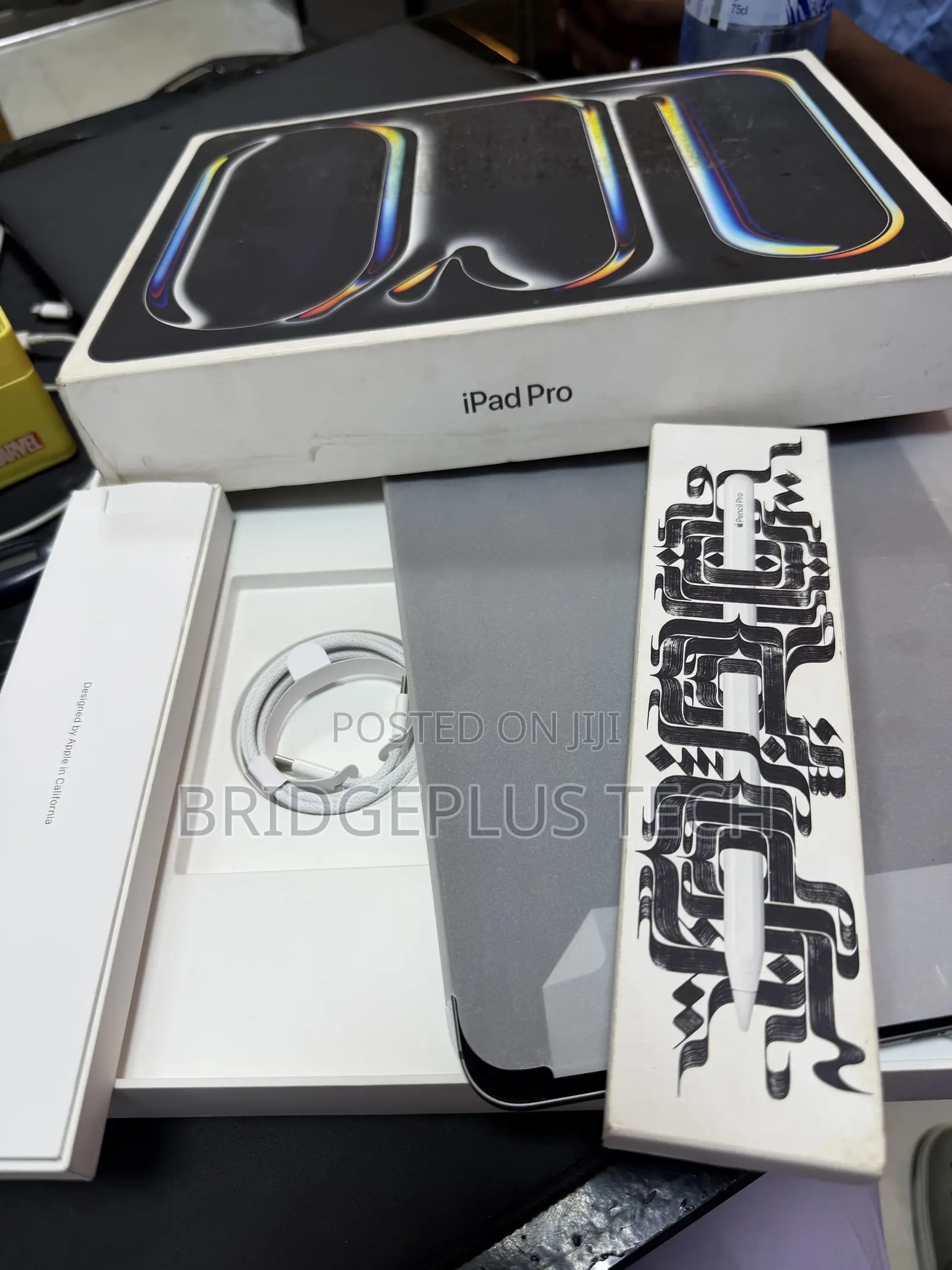 Apple iPad Pro 13 (2024) 256 GB Gray