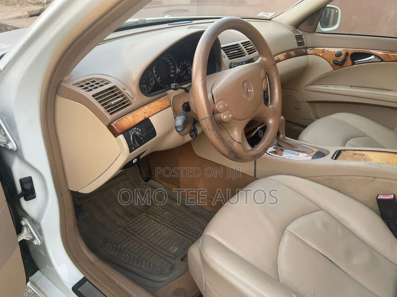 Mercedes-Benz E300 2008 White