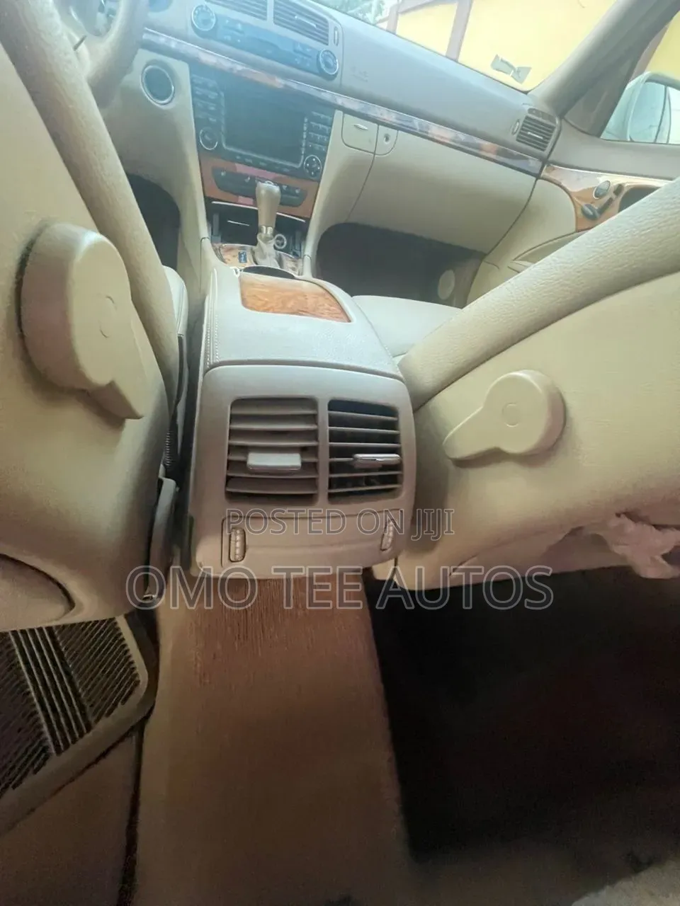 Mercedes-Benz E300 2008 White