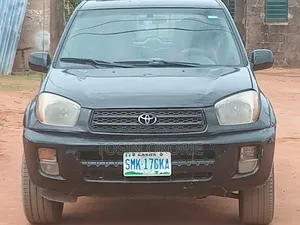 Toyota RAV4 2002 Black