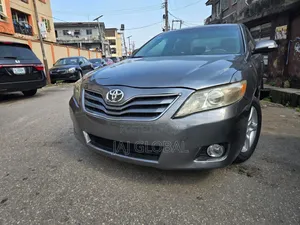 Toyota Camry 2008 Gray