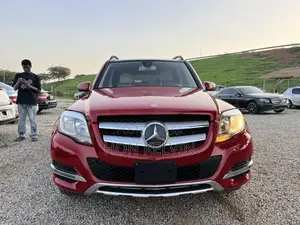 Mercedes-Benz GLK-Class Base GLK 350 4dr 4x2 (3.5L 6cyl 7A) 2015 Red
